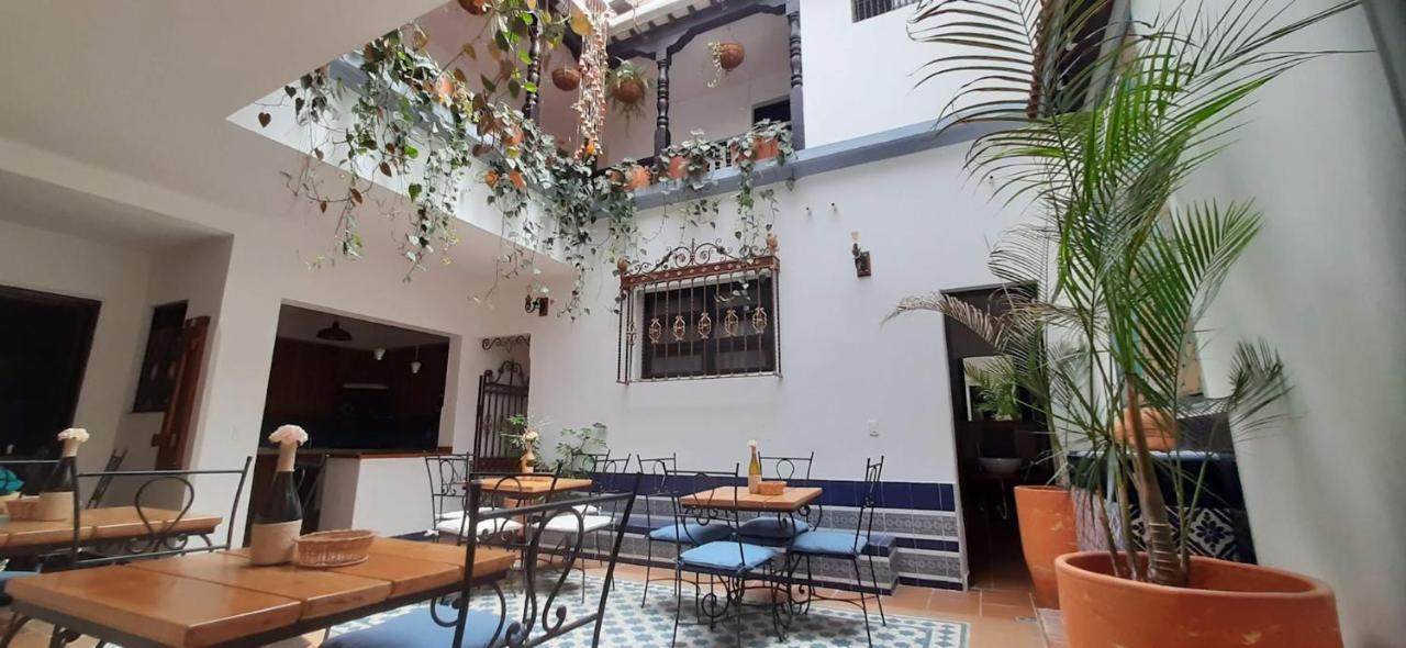 Villa Del Prado Медельин Экстерьер фото